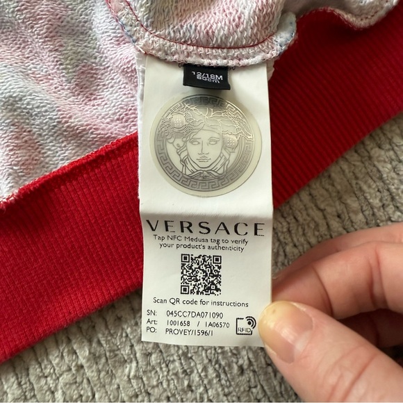 Versace Baby Hoodie 12–18M Multicolor Graphic Medusa Surf Print Zip Italy - Picture 6 of 10